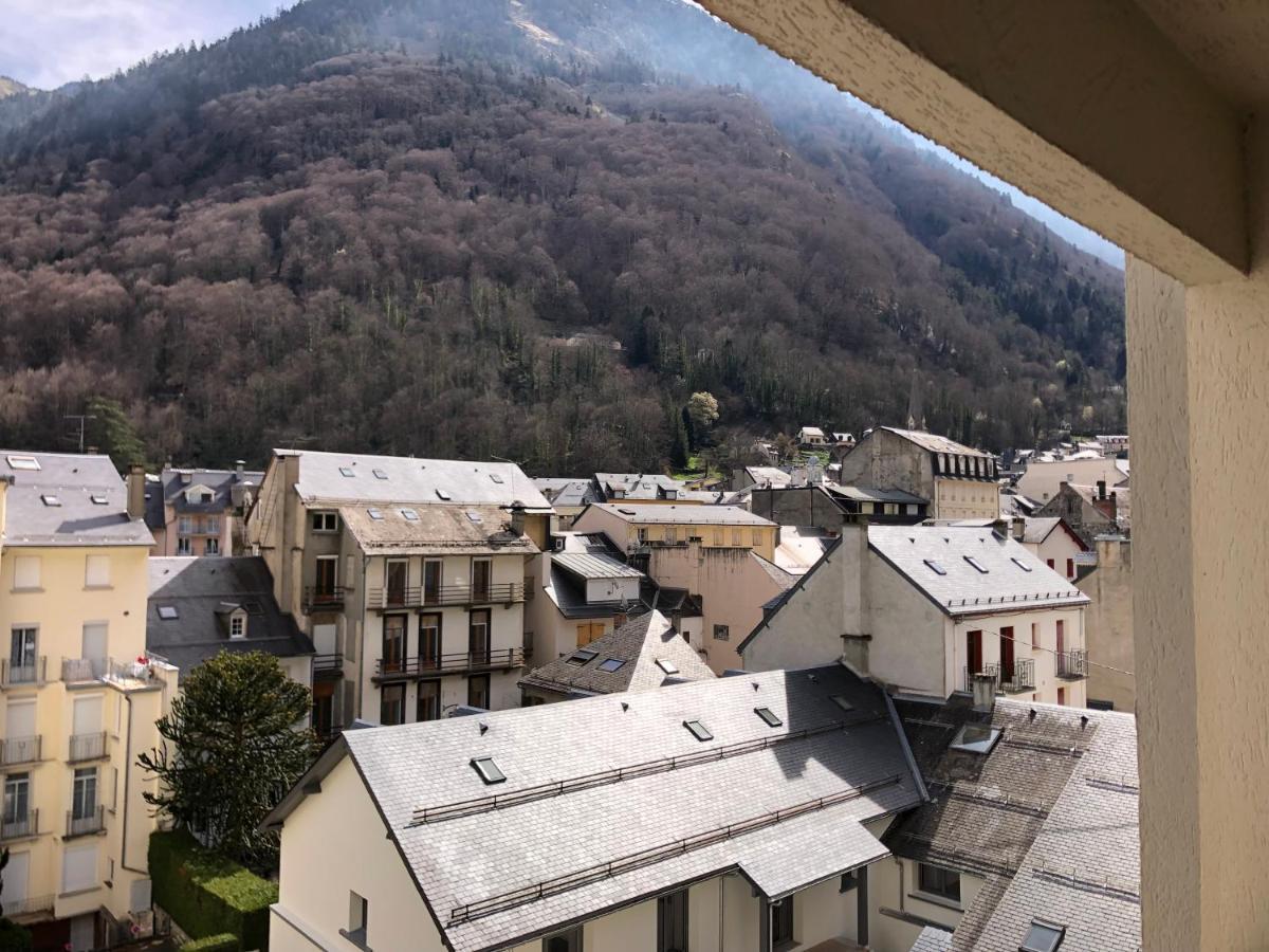 Appart Au Coeur De La Ville Cauterets Luaran gambar
